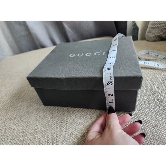 AUTHENTIC Vintage GUCCI GARMENT/GIFT BOX 8 x 7 x 3.5" *EMPTY* - Picture 10 of 10